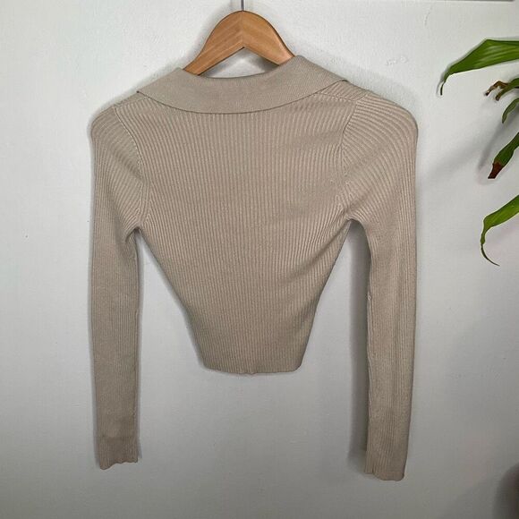 Abercrombie & Fitch Ribbed Crop Long Sleeve - Picture 2 of 4